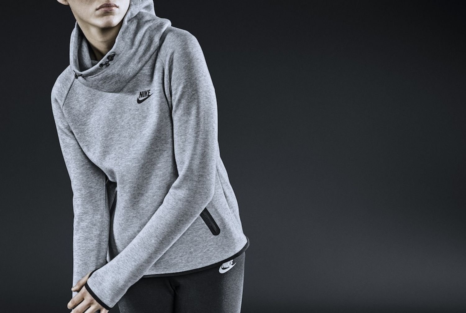 Фотография кофта. Толстовка Nike Sportswear Tech Fleece. Nike Tech Fleece Sweatshirt. Nike Tech Fleece серый. Nike Tech Fleece внутри.