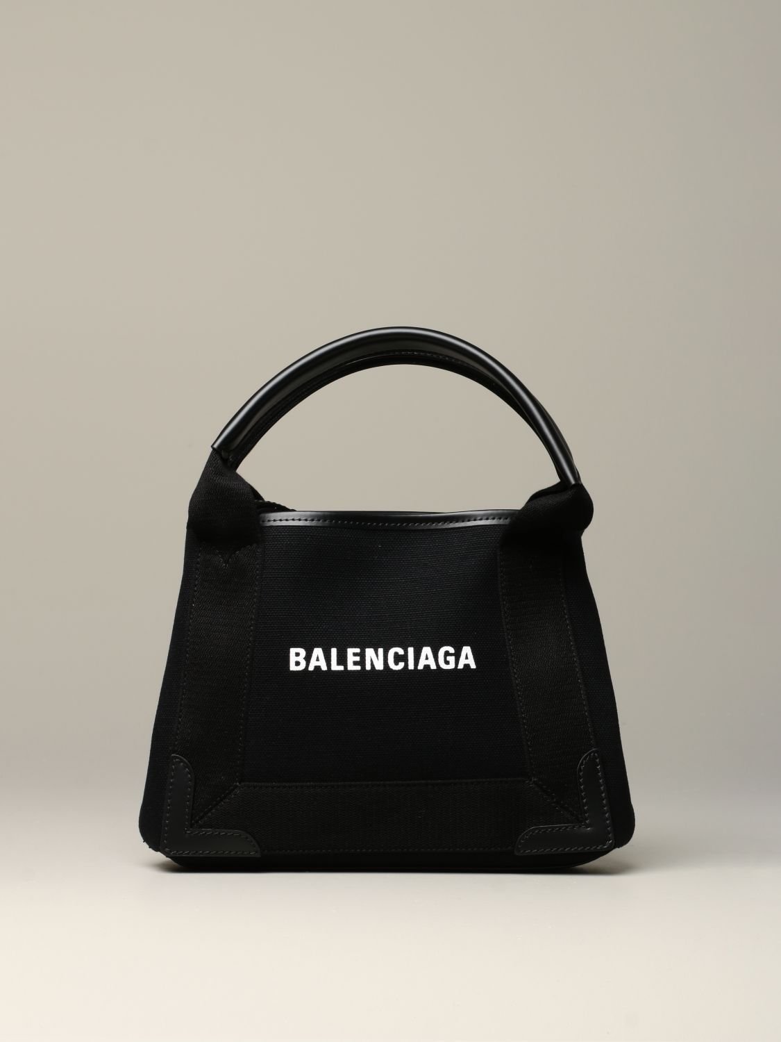 Balenciaga bag. Сумка Баленсиага мини. Сумка Баленсиага маленькая. Сумка Баленсиага черная. Сумка Баленсиага 2023.