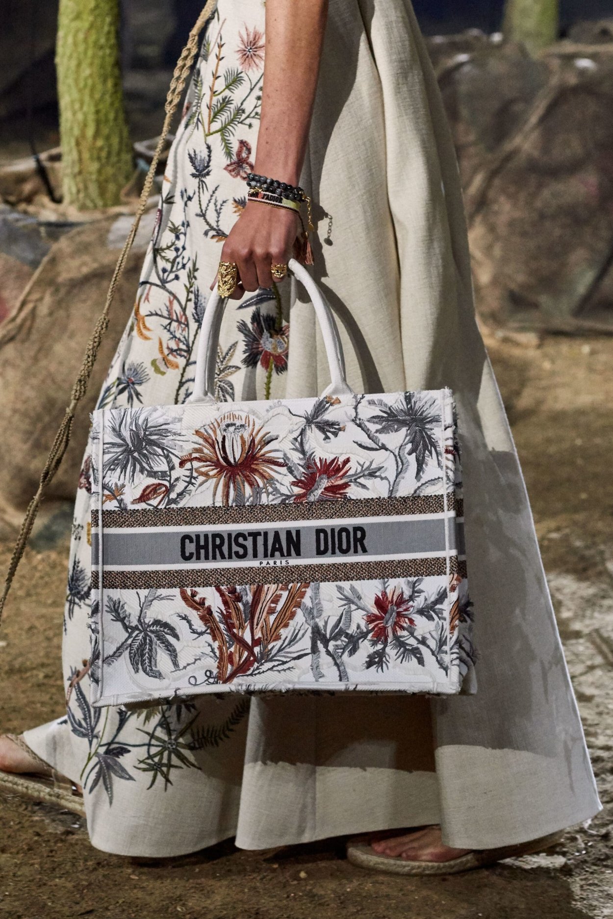 Сумка Christian Dior book Tote
