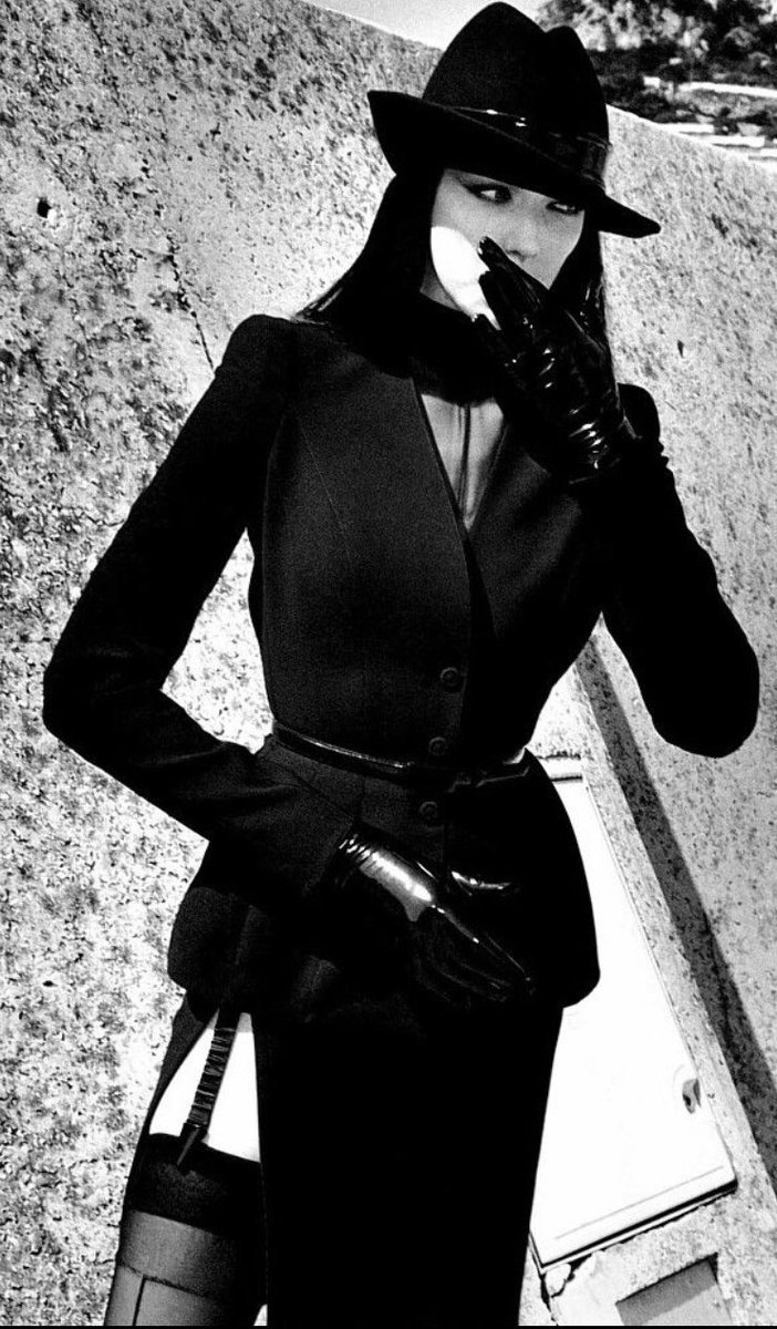 Helmut Newton