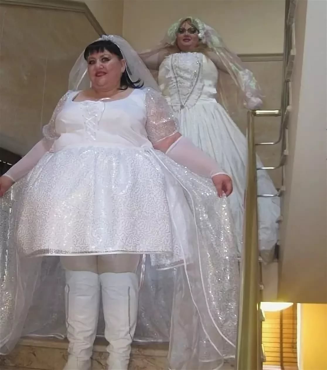 Самые красивые и самые ужасные свадебные платья-2016: ФОТО