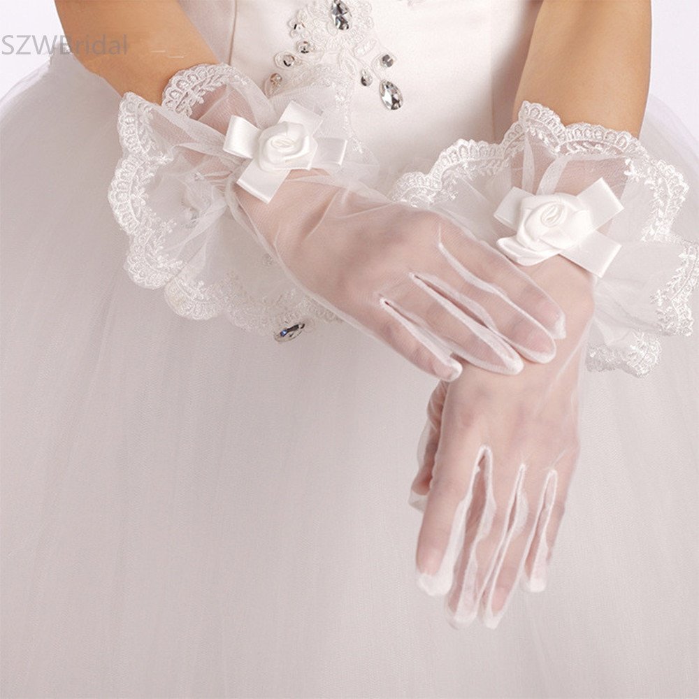 Свадебные платья с перчатками длинными
