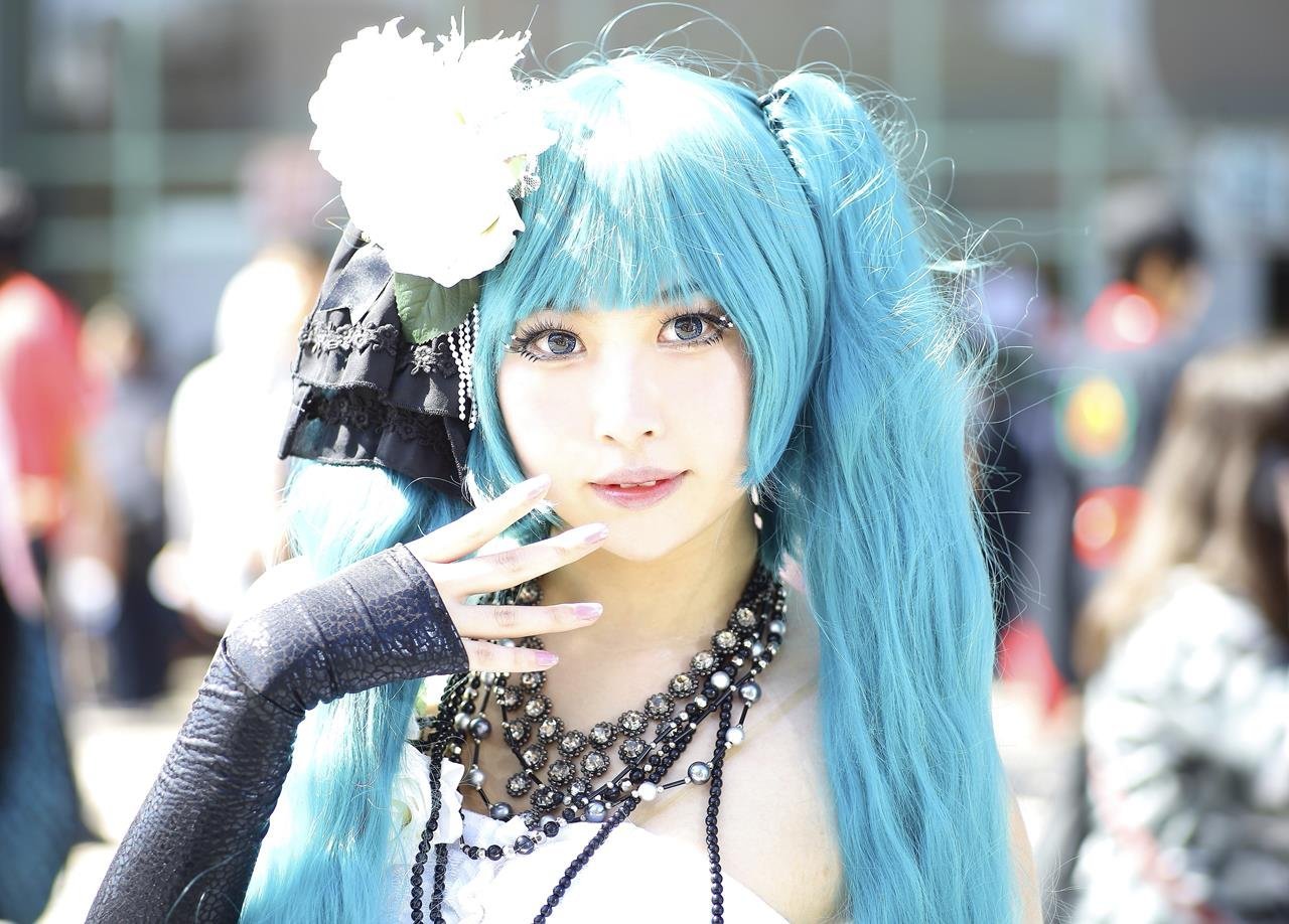 Blue cosplay