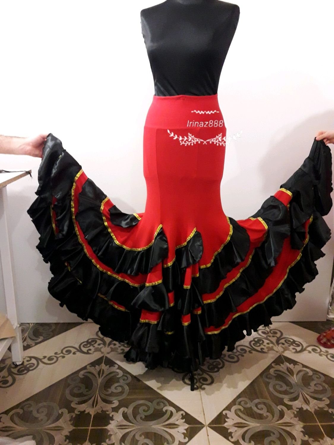 Trajes de baile flamenco y vestidos de baile flamenco