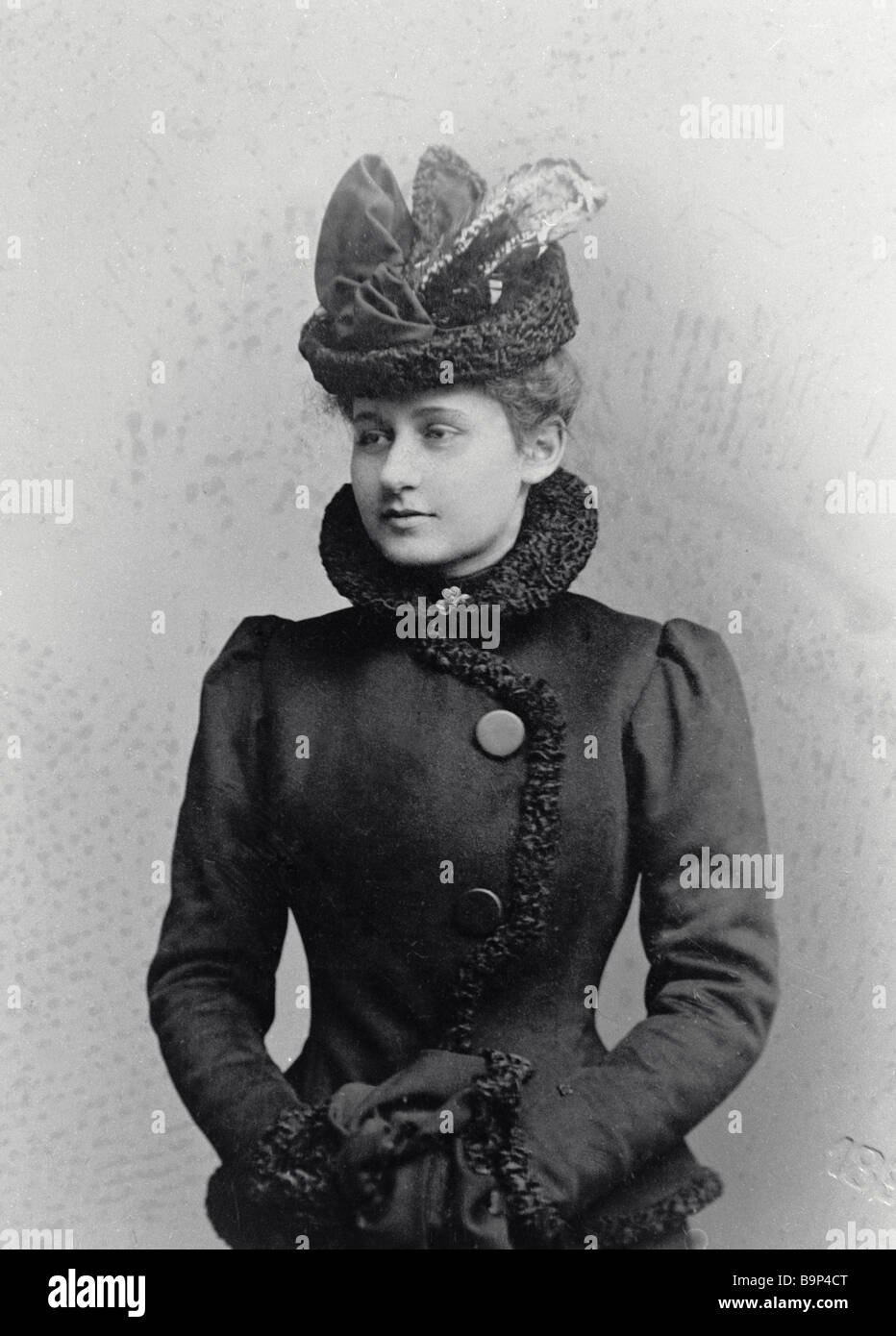 Пальто женское 20е 19 века