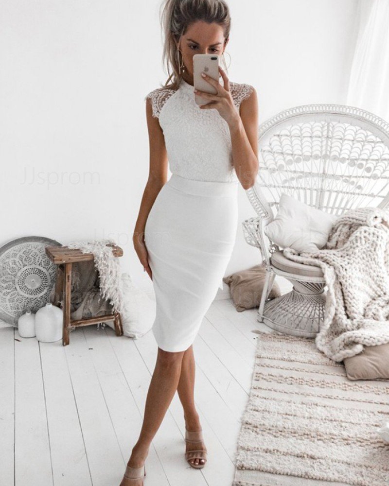 Платье белое строгое