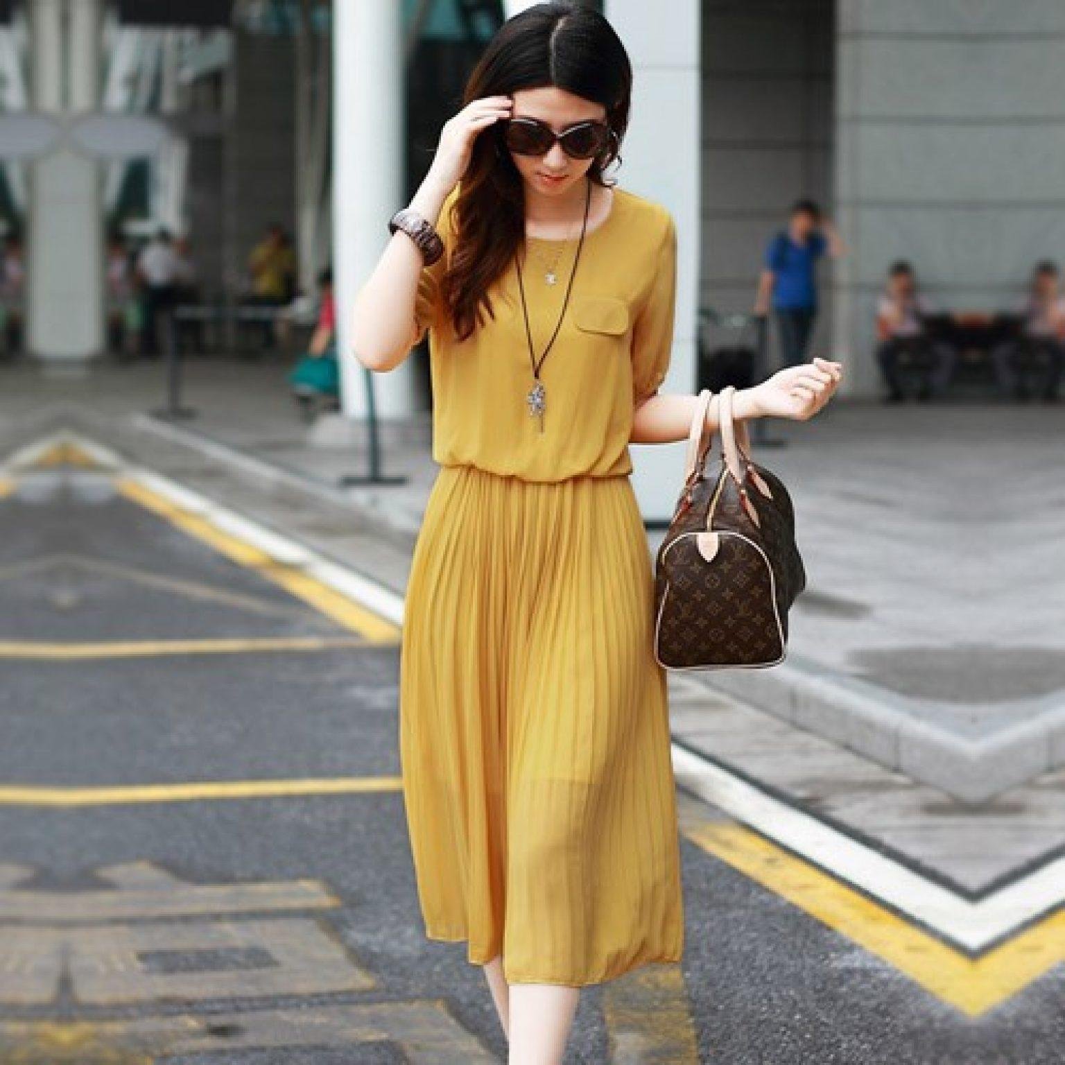 Большой коричневый желтый. Желтое платье. Желтое летнее платье. Шифоновое платье миди желтое. Платье коричневое с желтым.