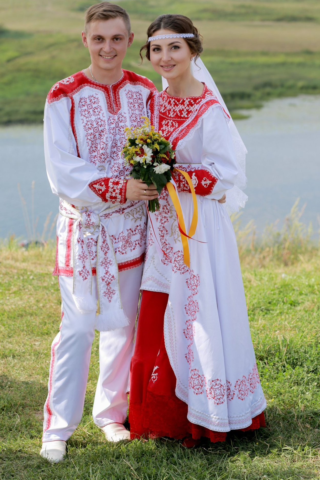 фото костюмов жениха и невесты