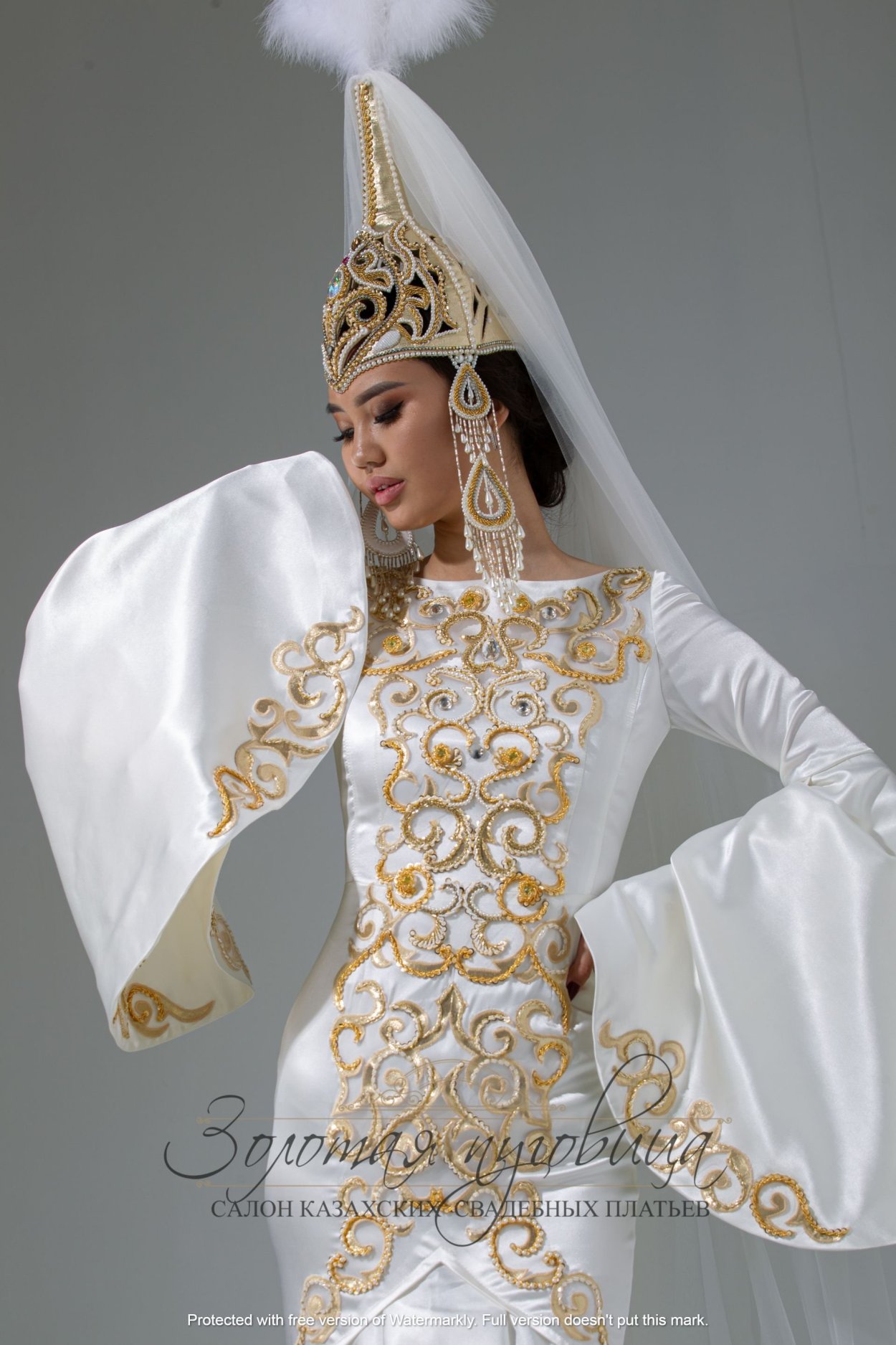 Казахские национальные костюмы | Дилижанс Шоу - прокат и аренда костюмов.