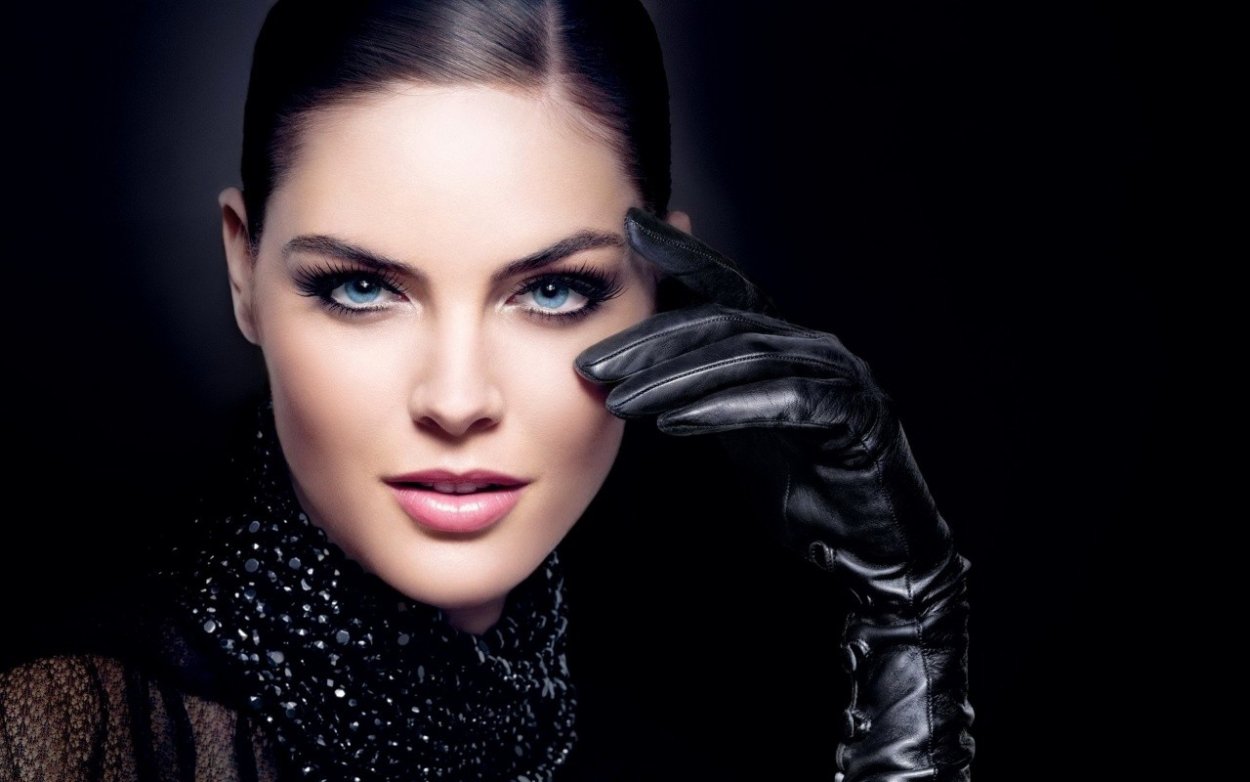 Hilary Rhoda Estee Lauder