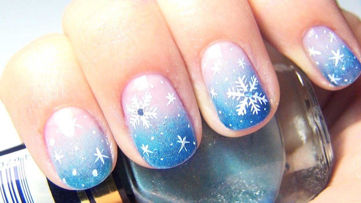 Blue gradient Marble Nail