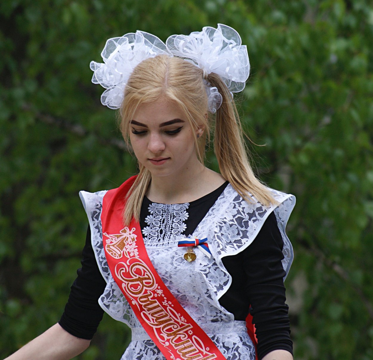 Красивые выпускницы