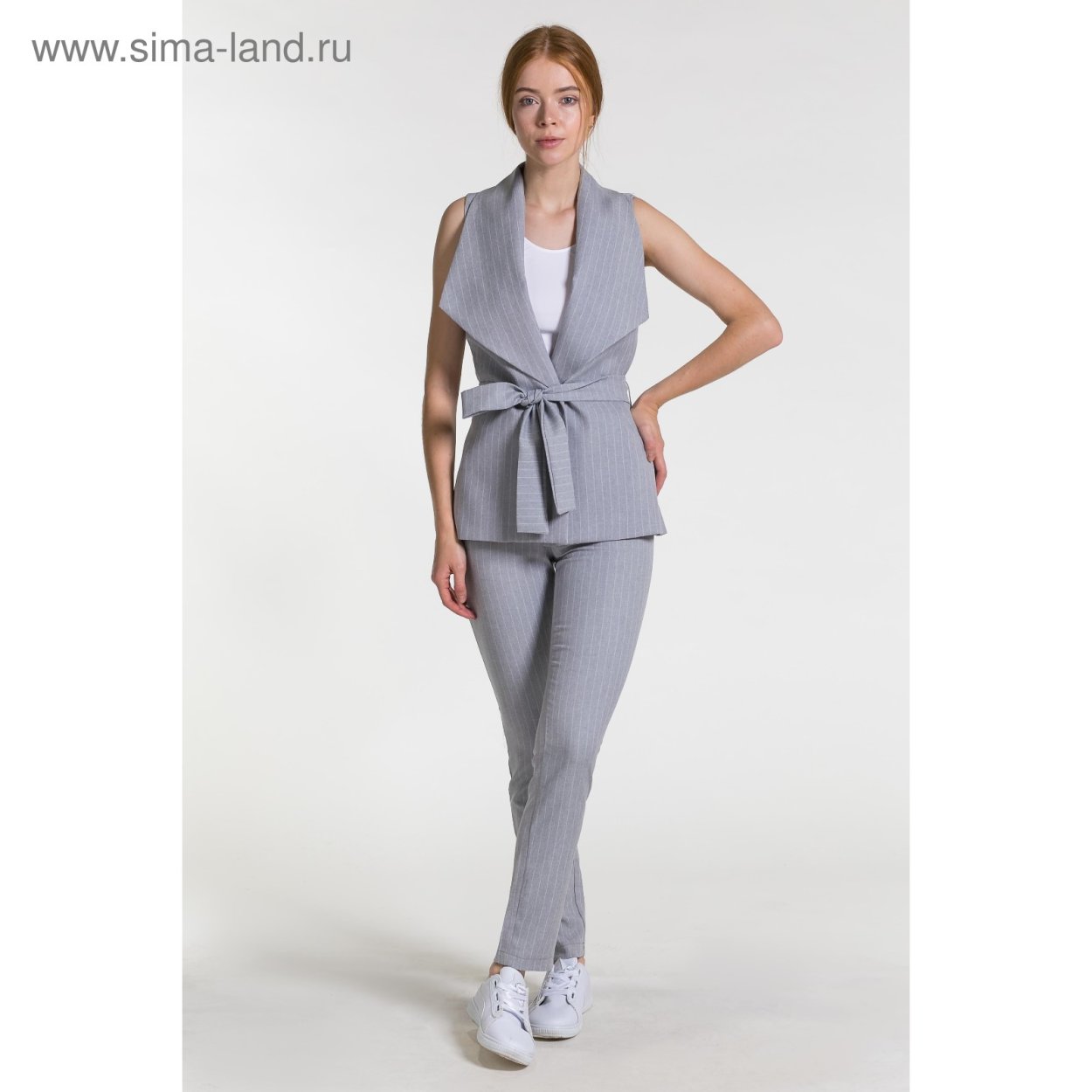 Широкие брюки с жилеткой