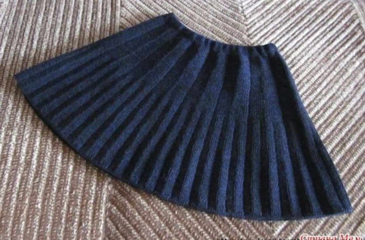 Вязаная юбка плиссе для девочки