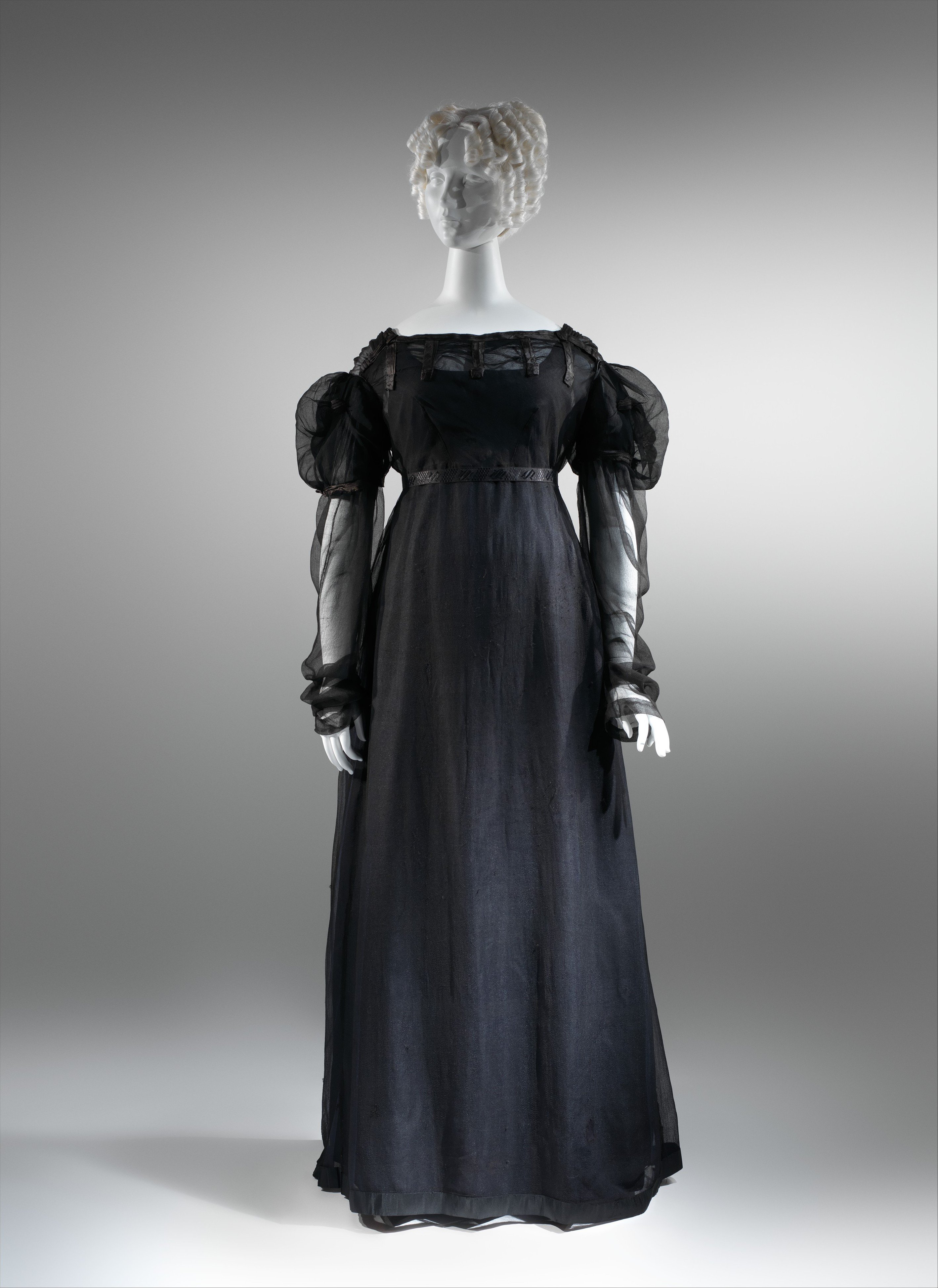 Погребальное платье 19 век