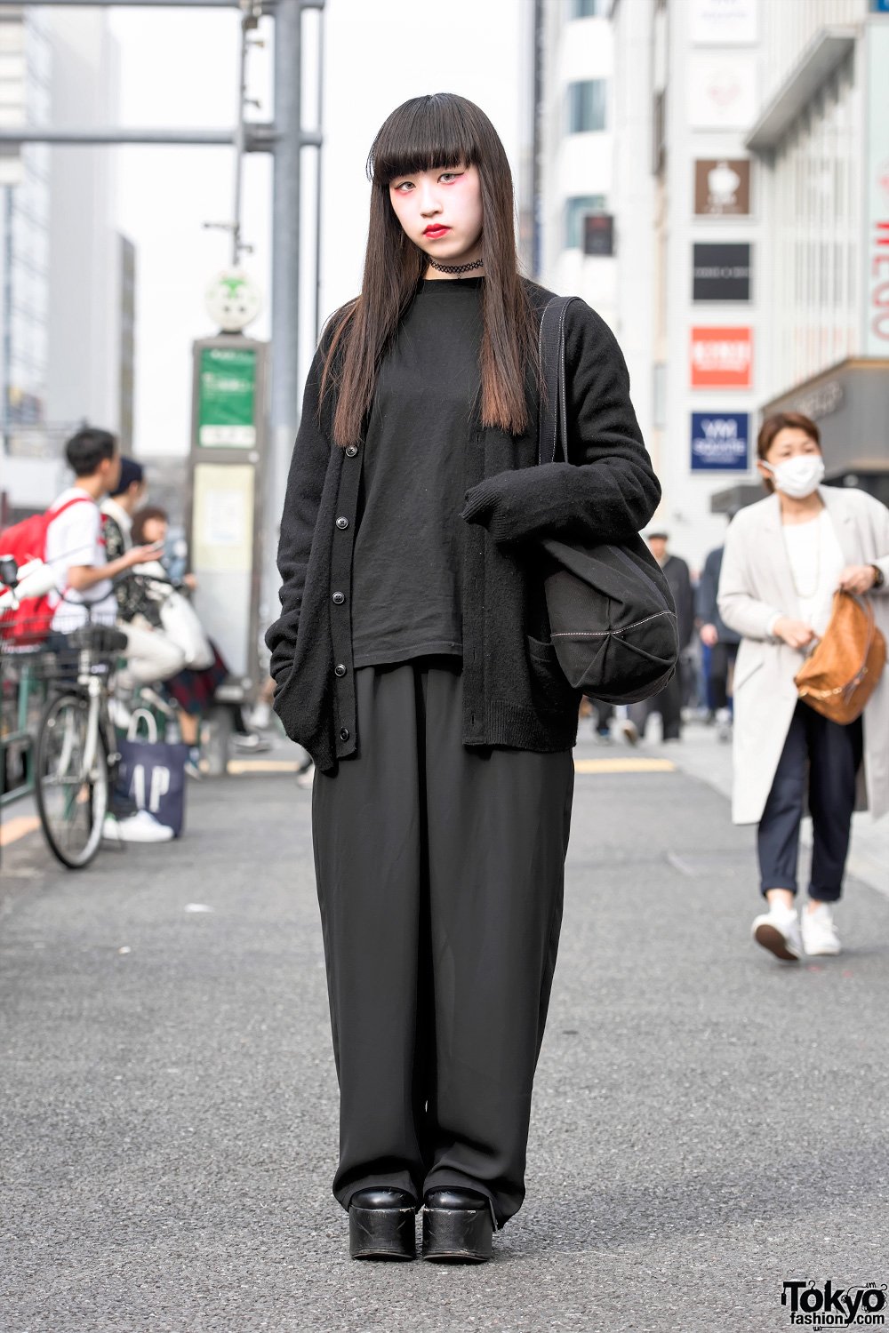 Токийские одежда. Стиль Харадзюку темный стиль. Харадзюку черная одежда. Стиль Харадзюку 2022 черный. Стиль Харадзюку 2023 черный.