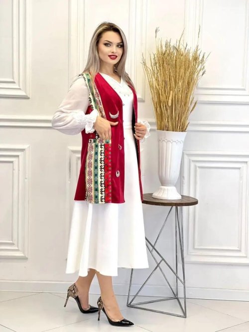 Киргизские женские платья