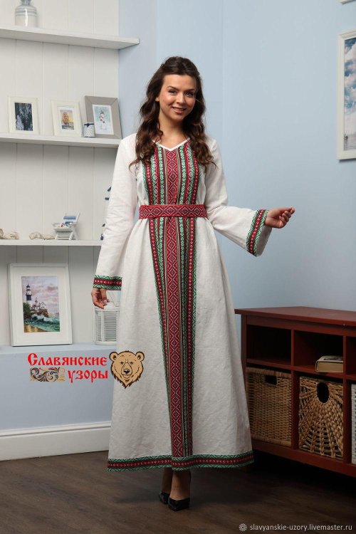 Платья со славянскими узорами